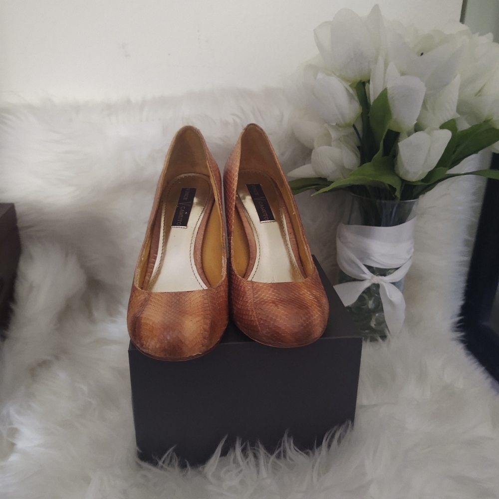 Vince Camuto